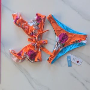 Cupshe Bikini with reversible bottoms